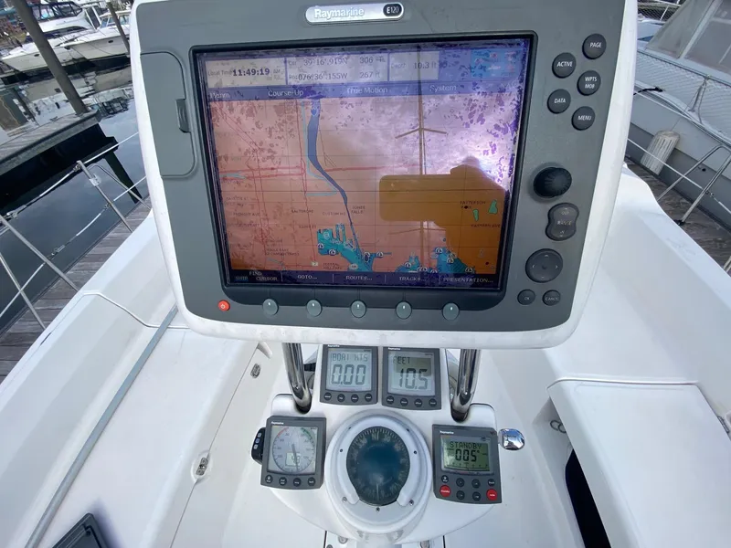 Slide: The Image of 2005 Hunter 41AC - Catherine Alease - 57