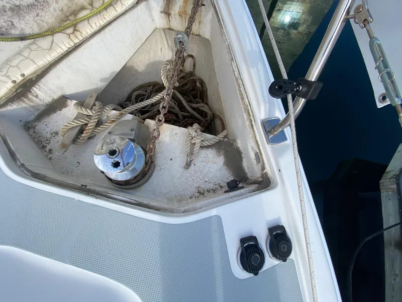 Slide: The Image of 2005 Hunter 41AC - Catherine Alease - 63