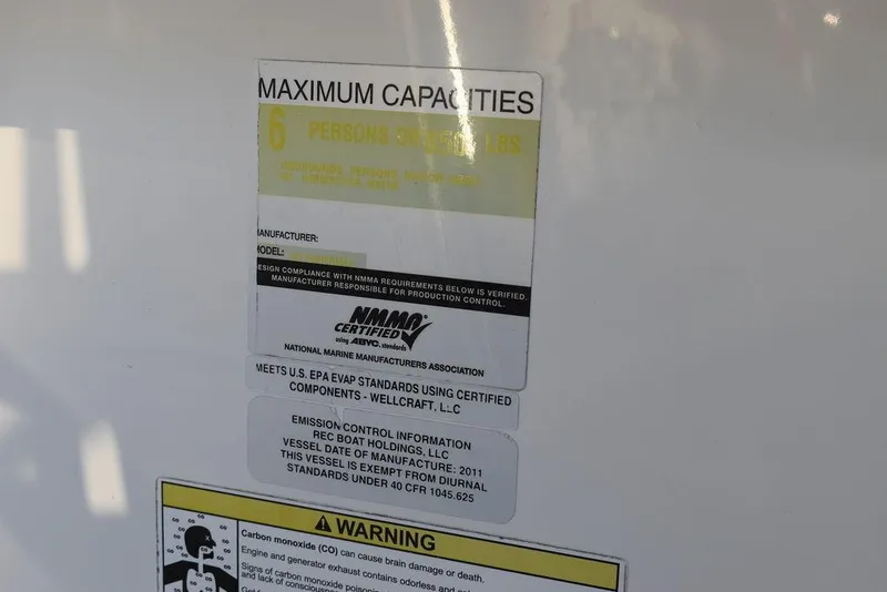 Slide: The Image of Wellcraft 180 Fisherman 2012 - 37