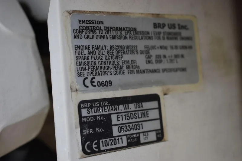 Slide: The Image of Wellcraft 180 Fisherman 2012 - 48