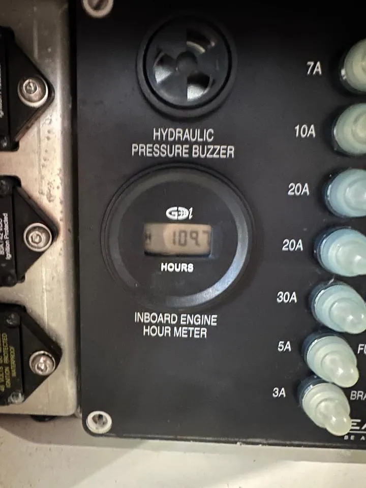 Slide: The Image of Sealegs 7.5 Semi Cabin 2020 inboard engine hour meter showing 109 hours. - 13