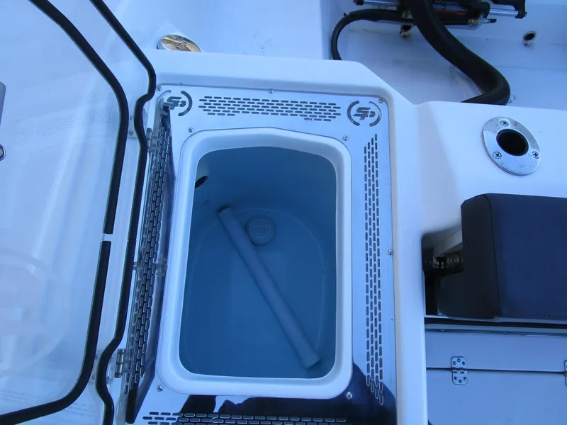 Slide: The Image of Livewell compartment on 2025 Sea Pro 292 Offshore boat. - 8