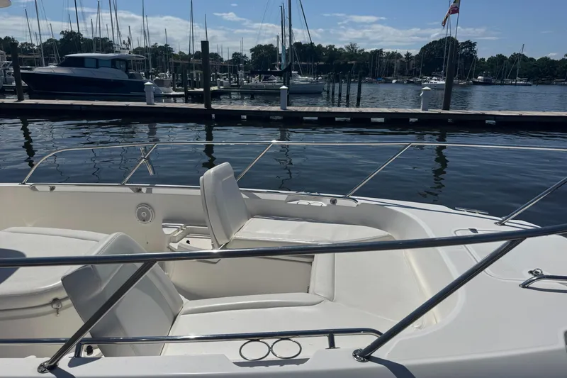 Slide: The Image of Boston Whaler 270 Dauntless 2014 - 9
