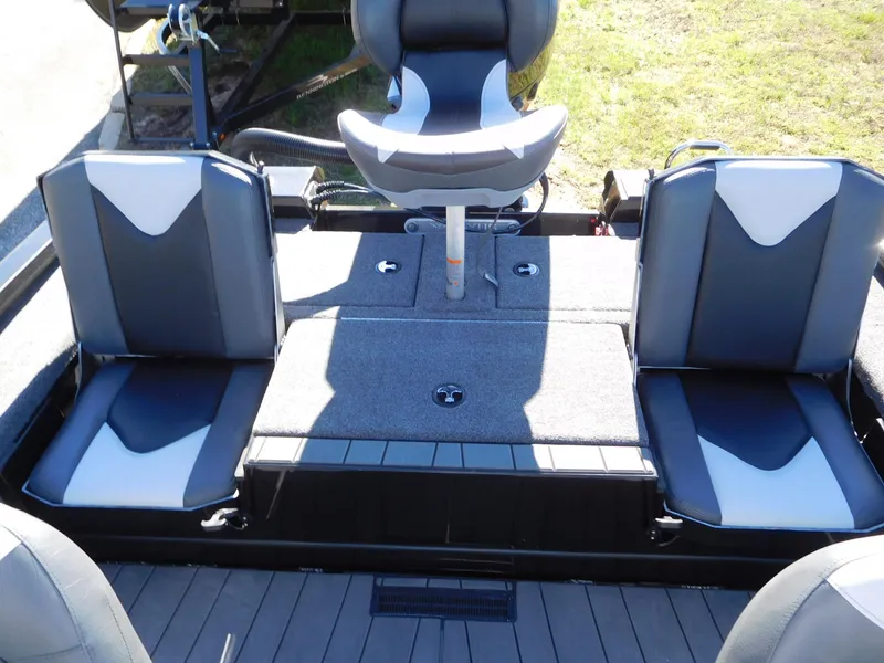 Slide: The Image of Jump Seats - 9