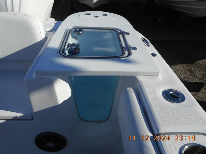 Slide: The Image of Pressurized Livewell - 9