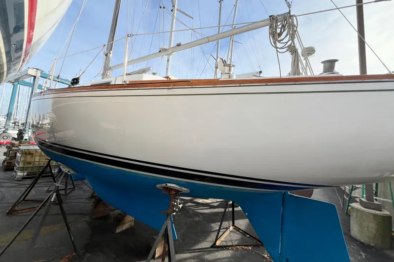 Slide: The Image of Tartan 34C 1970 - 4