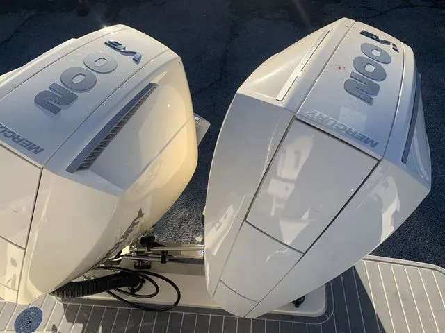 Slide: The Image of Scout 260LXF 2025 - 4