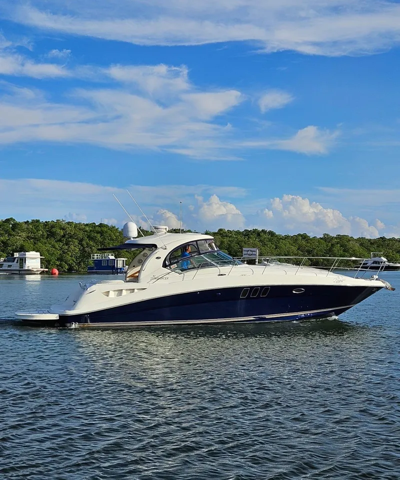 Slide: The Image of Sea Ray 40 Sundancer 2008 - 2