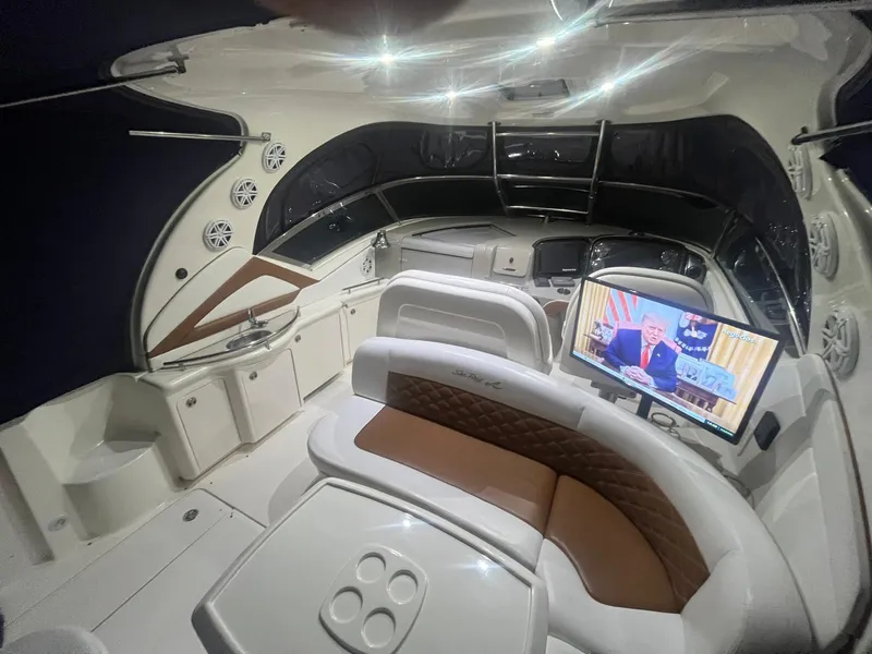 Slide: The Image of Sea Ray 40 Sundancer 2008 - 6