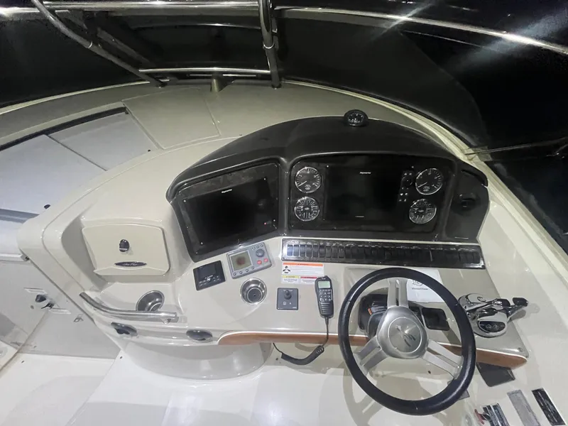 Slide: The Image of Sea Ray 40 Sundancer 2008 - 8