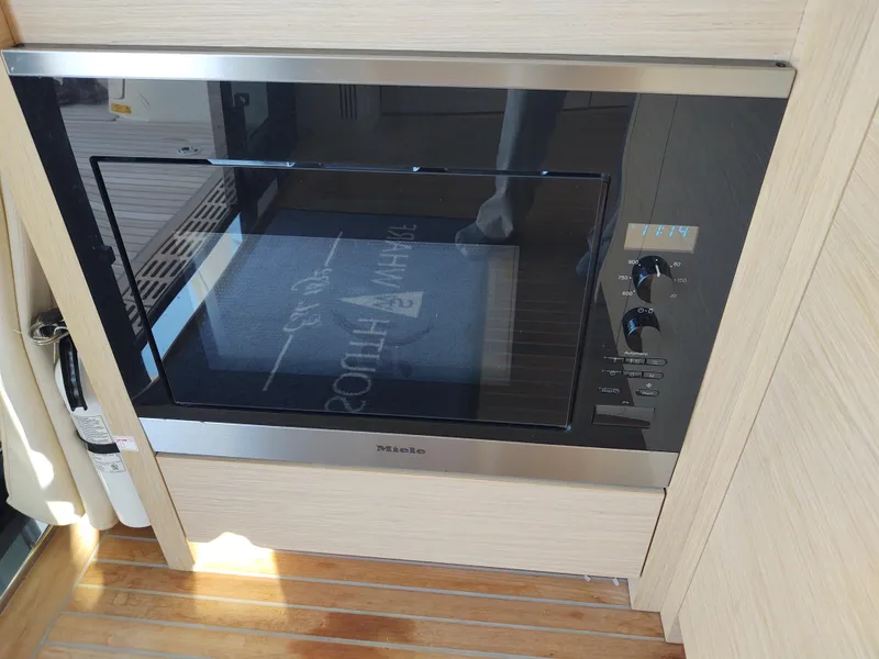 Slide: The Image of Blue galley oven - 31