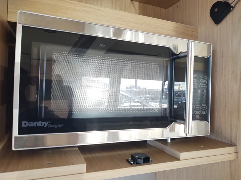 Slide: The Image of Blue galley microwave - 32