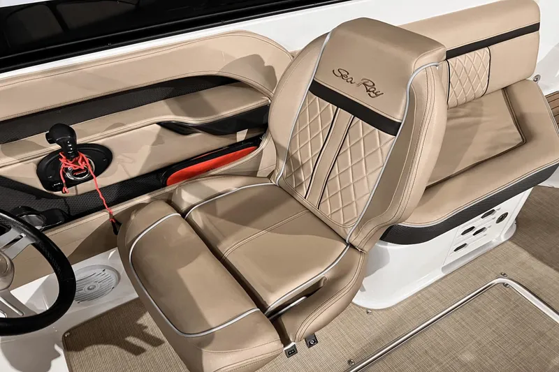 Slide: The Image of Sea Ray 250 SLX 2017 - 15