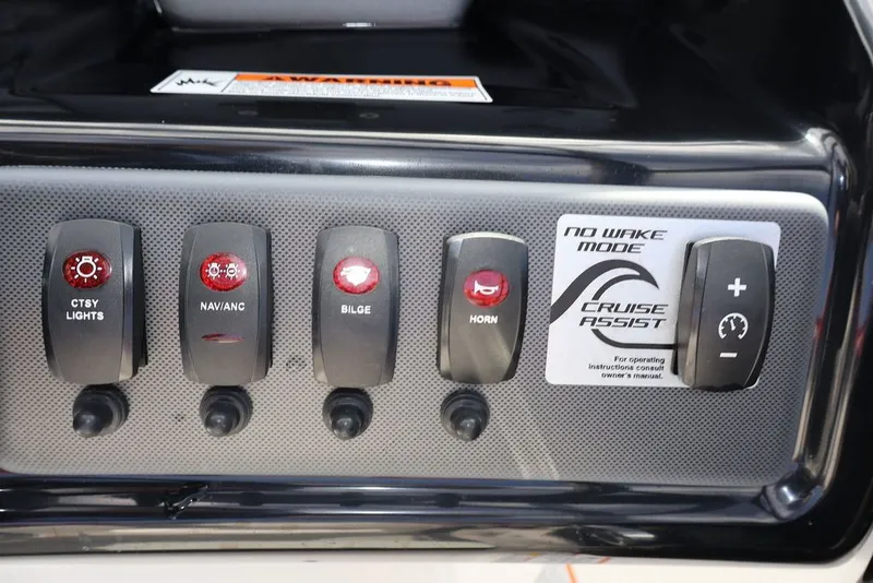 Slide: The Image of Yamaha SX190 2025 - 17