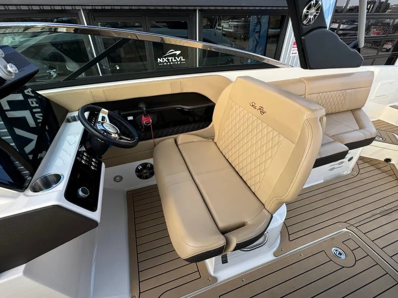 Slide: The Image of Sea Ray SLX 280 2020 - 29