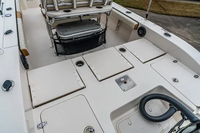 Slide: The Image of Carolina 22 Ultra Elite 2025 - 17