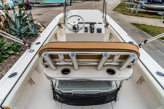 Slide: The Image of Carolina 22 Ultra Elite 2025 - 19