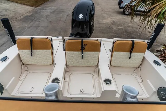 Slide: The Image of Carolina 22 Ultra Elite 2025 - 20