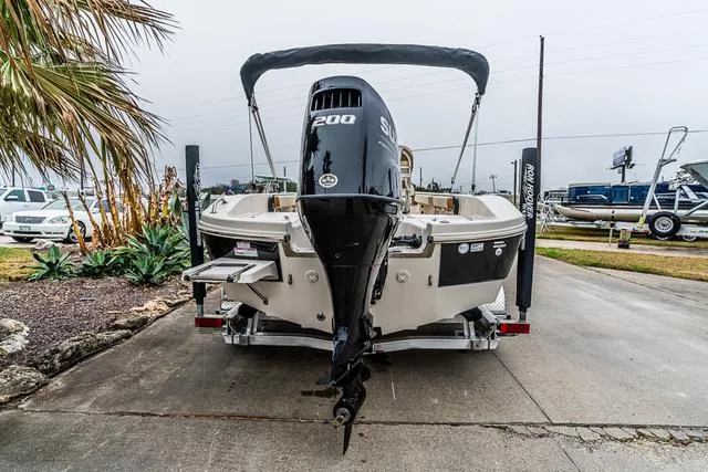 Slide: The Image of Carolina 22 Ultra Elite 2025 - 4