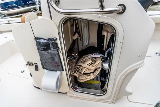 Slide: The Image of Carolina 22 Ultra Elite 2025 - 8