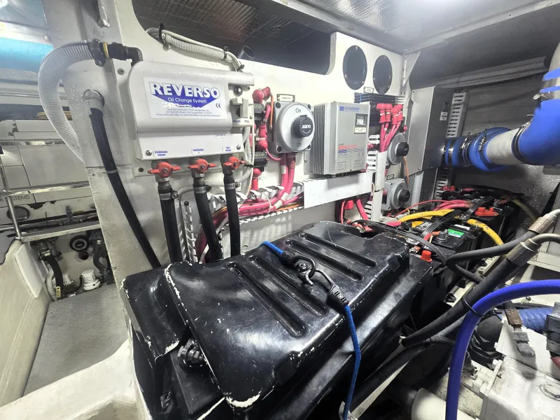 Slide: The Image of Engine room of 2004 Carver 460 Voyager with Reverso oil change system. - 22