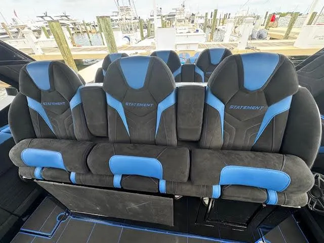 Slide: The Image of Helm seats - 15