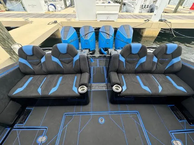 Slide: The Image of Aft Seat - 6