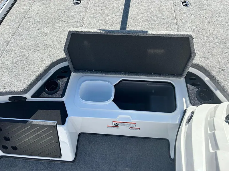 Slide: The Image of 2025 Nitro Z18 - 16