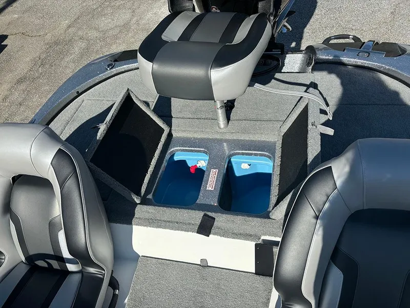 Slide: The Image of 2025 Nitro Z18 - 21