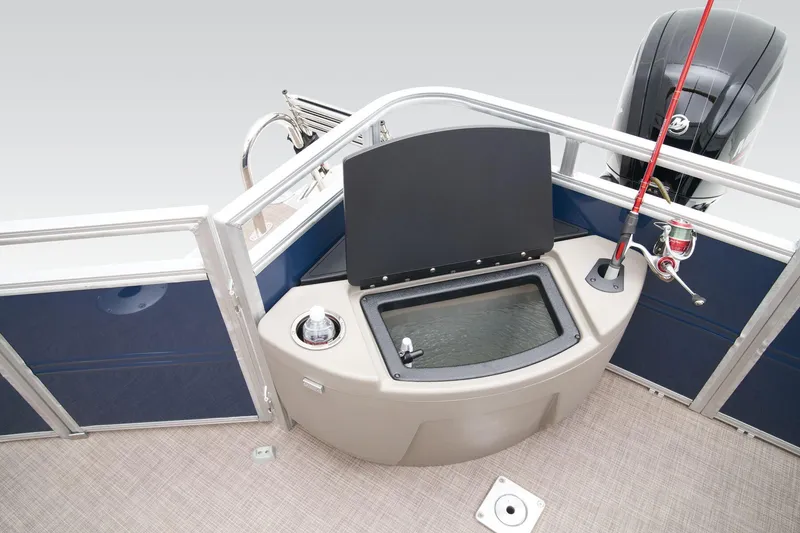 Slide: The Image of Manufacturer Provided Image: Sun Tracker Fishin' Barge 20 DLX - 33