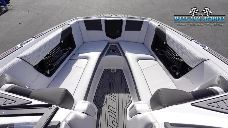 Slide: The Image of Nautique Super Air Nautique G23 2017 - 51