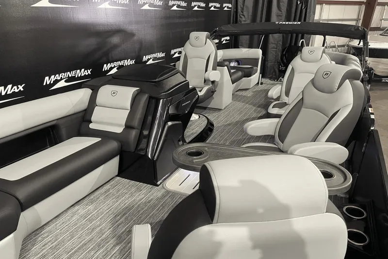 Slide: The Image of Premier 230 Sunsation 2025 - 3