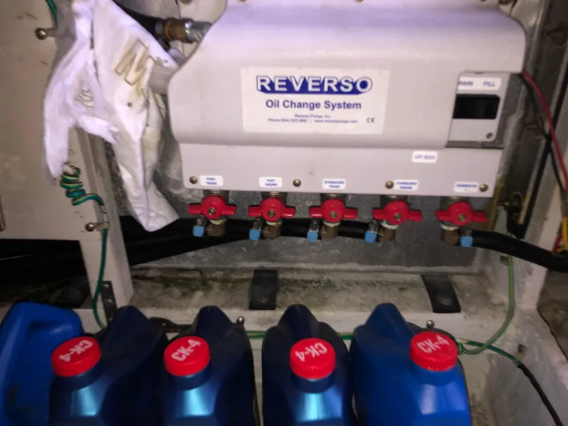 Slide: The Image of Bayliner 5288 PILOTHOUSE 2002 - 56