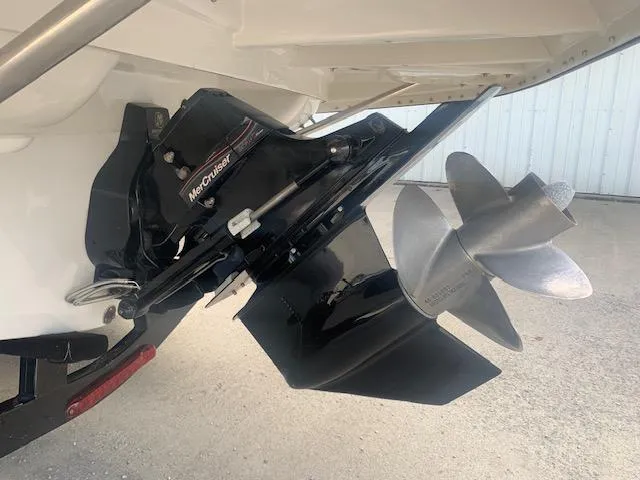 Slide: The Image of 2007 Crownline 230 LS boat with MerCruiser outdrive and propeller. - 8