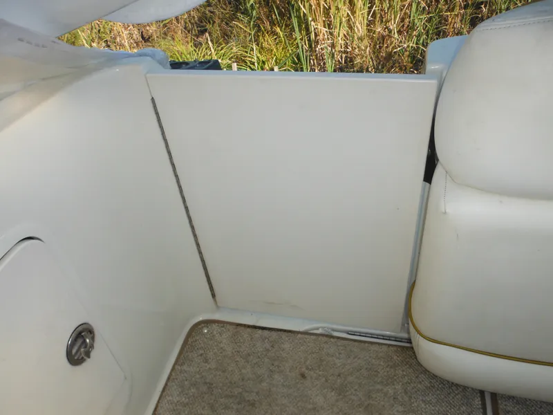 Slide: The Image of Sea Ray Sundancer 260 2002 - 70