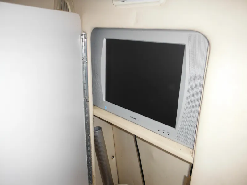 Slide: The Image of Sea Ray Sundancer 260 2002 - 81