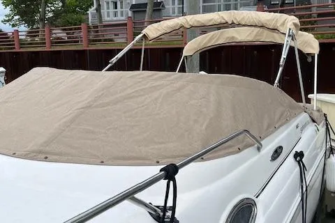 Slide: The Image of Sea Ray Sundancer 260 2002 - 97