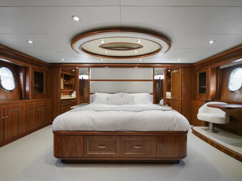 Slide: The Image of President Sterling 107 Co Ownership 2011 - 80