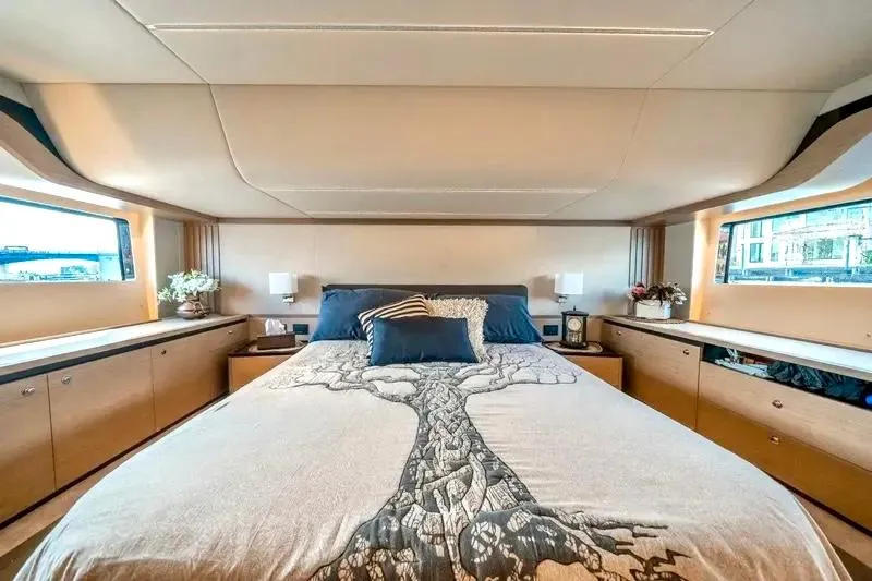 Slide: The Image of Master StateRoom - Full Beam - 102