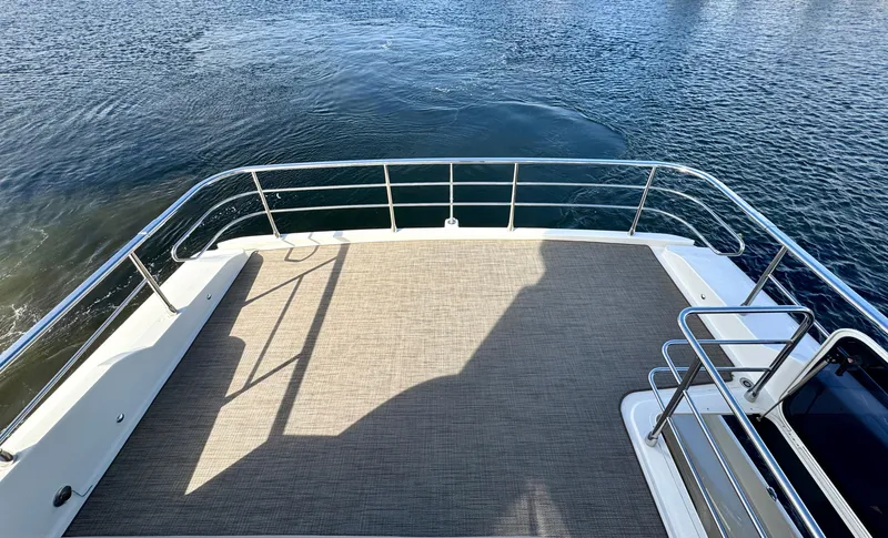 Slide: The Image of Absolute NAVETTA 52 2021 - 123