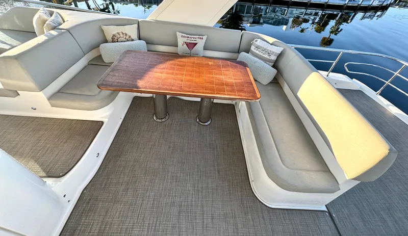 Slide: The Image of FlyBridge Seating Area - Strb. Side  - 20