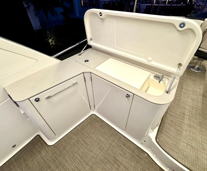 Slide: The Image of FlyBridge Wet Bar  - 76