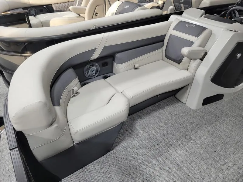 Slide: The Image of 2025 Barletta C24UE boat interior with luxurious seating and modern design. - 21