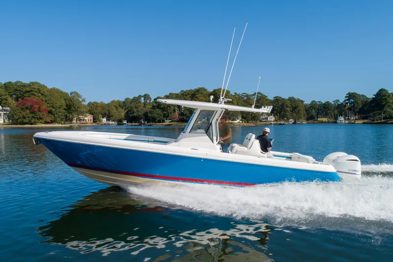 Slide: The Image of Intrepid Center Console 2015 - 3