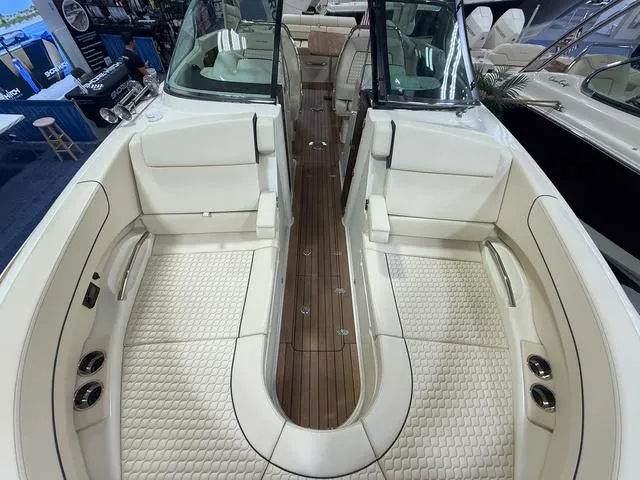 Slide: The Image of Chris-Craft Launch 31 GT 2025 - 26