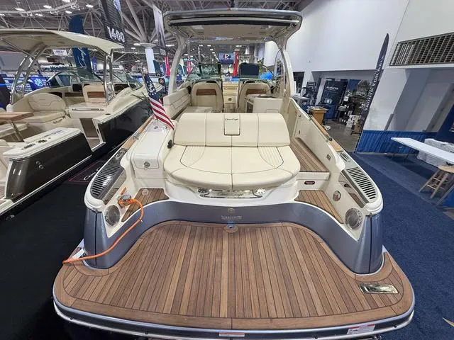 Slide: The Image of Chris-Craft Launch 31 GT 2025 - 5