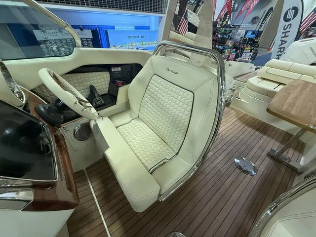 Slide: The Image of Chris-Craft Launch 31 GT 2025 - 17