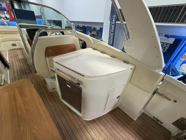 Slide: The Image of Chris-Craft Launch 31 GT 2025 - 11