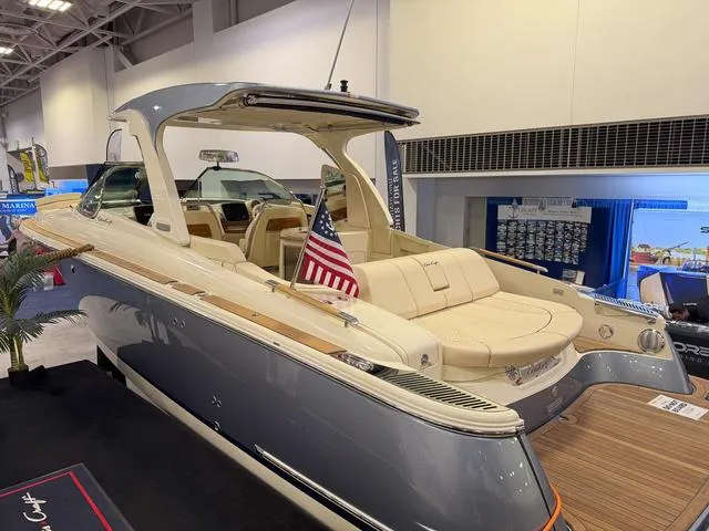 Slide: The Image of Chris-Craft Launch 31 GT 2025 - 4