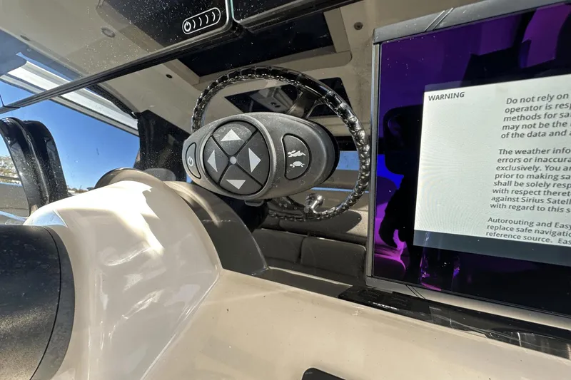 Slide: The Image of Boston Whaler 380 Realm 2023 - 40